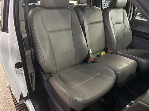 Used 2019 Ford F550 4x4 SuperCab Super Duty image 7