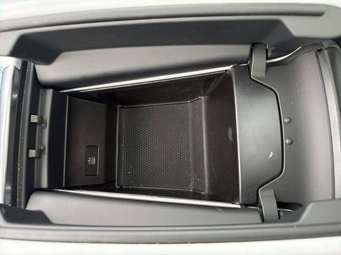 Used 2026 BMW X5 xDrive50e w/ Executive Package image 46