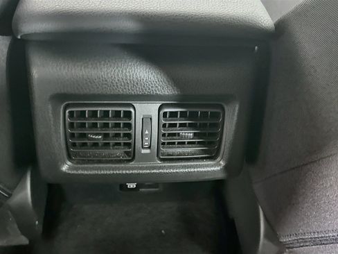Used 2025 Toyota Camry LE FWD image 27