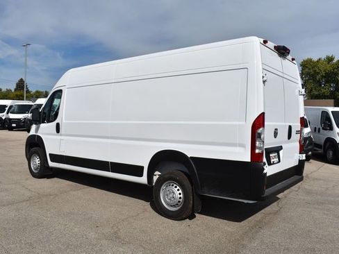 New 2026 RAM ProMaster 3500 w/ Convenience Group image 18