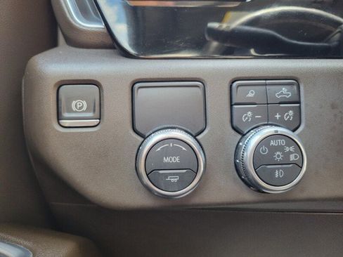 Used 2024 GMC Sierra 1500 SLT w/ SLT Premium Plus Package RWD image 20