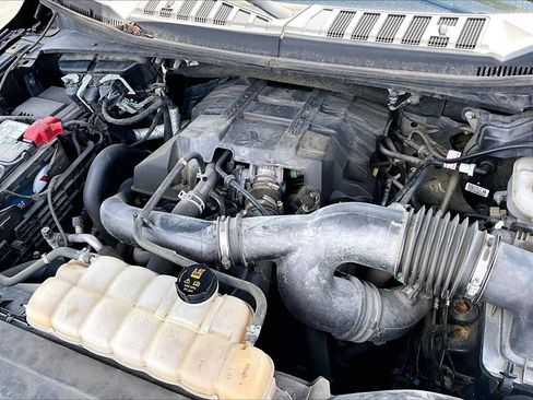 Used 2018 Ford F150 XLT AWD/4WD image 35