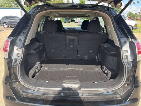 Used 2016 Nissan Rogue SV w/ SV Premium Package AWD/4WD image 19