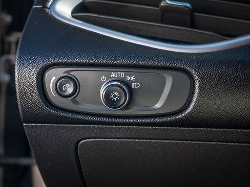 Used 2023 Chevrolet Malibu LT image 15