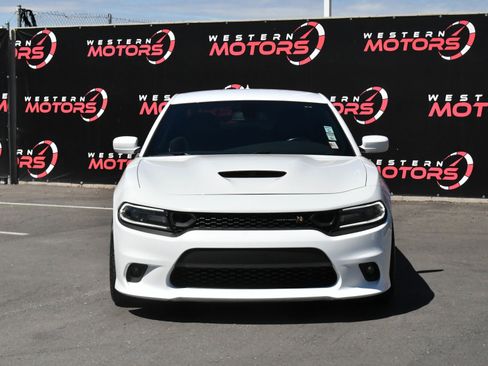 Used 2020 Dodge Charger Scat Pack w/ Dynamics Package RWD image 2