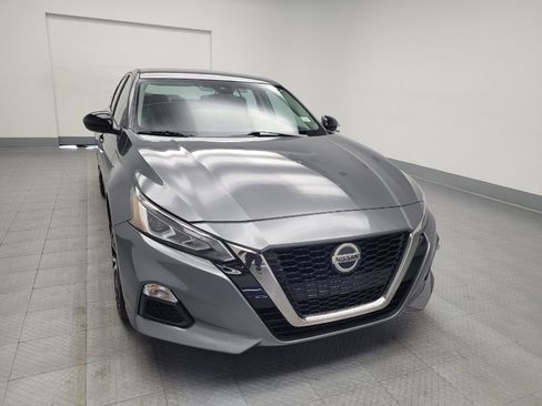 Used 2022 Nissan Altima 2.5 SR image 14