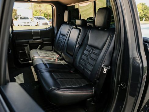 Used 2018 Ford F150 Lariat w/ Equipment Group 502A Luxury image 90