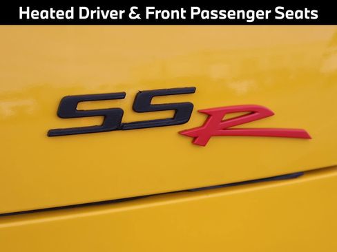 Used 2004 Chevrolet SSR w/ Preferred Equipment Group image 15