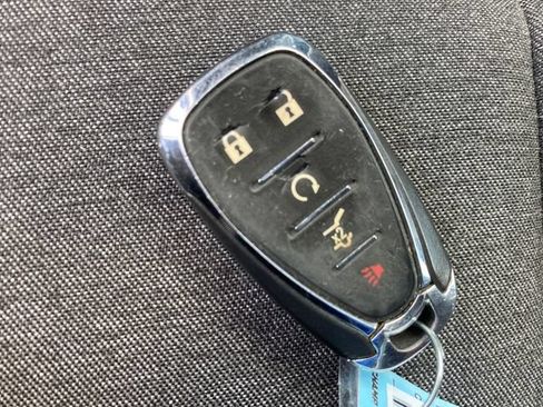Used 2024 Chevrolet Equinox LT FWD image 24