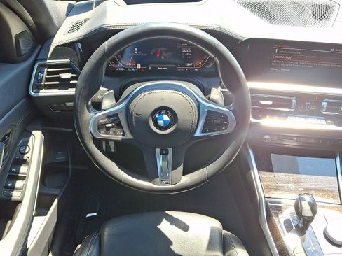 Used 2021 BMW 330i xDrive Sedan w/ M Sport Package AWD/4WD image 11