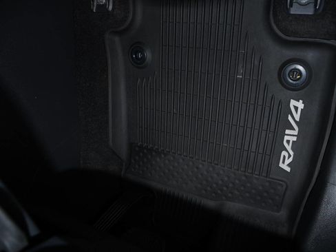 Used 2020 Toyota RAV4 XSE w/ XSE Grade Weather Package image 14