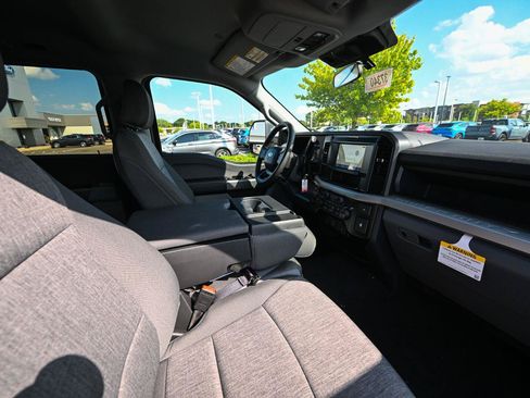 New 2026 Ford F250 XL w/ STX Appearance Package AWD/4WD image 21