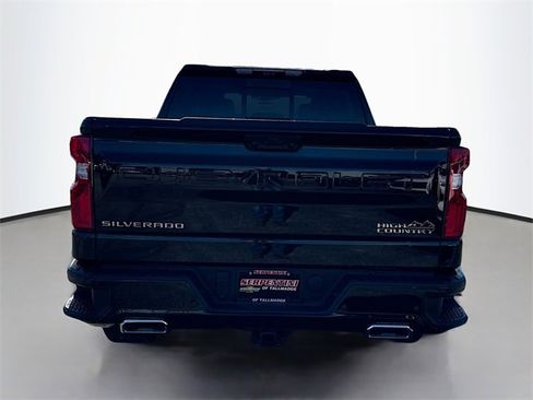 New 2026 Chevrolet Silverado 1500 High Country w/ Technology Package image 9