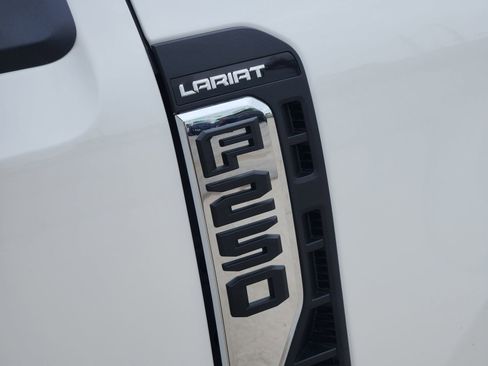 New 2026 Ford F250 Lariat AWD/4WD image 12