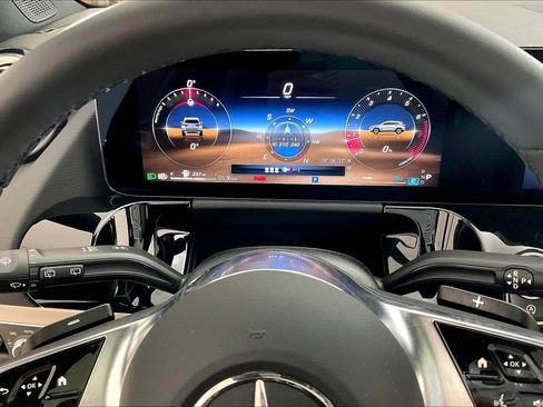 Certified 2026 Mercedes-Benz GLA 250 4MATIC image 38