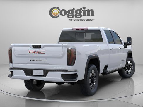 New 2026 GMC Sierra 3500 Denali w/ Denali Reserve Package image 5