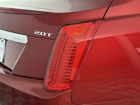 Used 2018 Cadillac CTS Luxury image 30