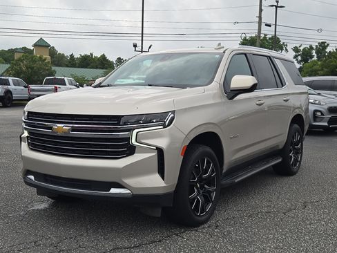 Used 2021 Chevrolet Tahoe LT w/ Rear Media and Nav Package RWD image 1