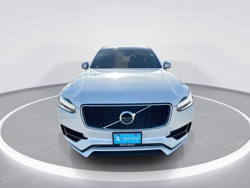 Used 2017 Volvo XC90 T6 R-Design w/ Vision Package AWD/4WD image 3