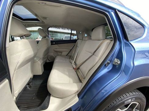 Used 2014 Subaru Crosstrek 2.0i Premium w/ Moonroof Package AWD/4WD image 25