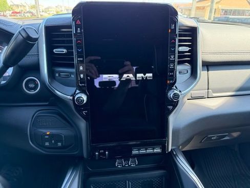 New 2026 RAM 3500 Laramie AWD/4WD image 21