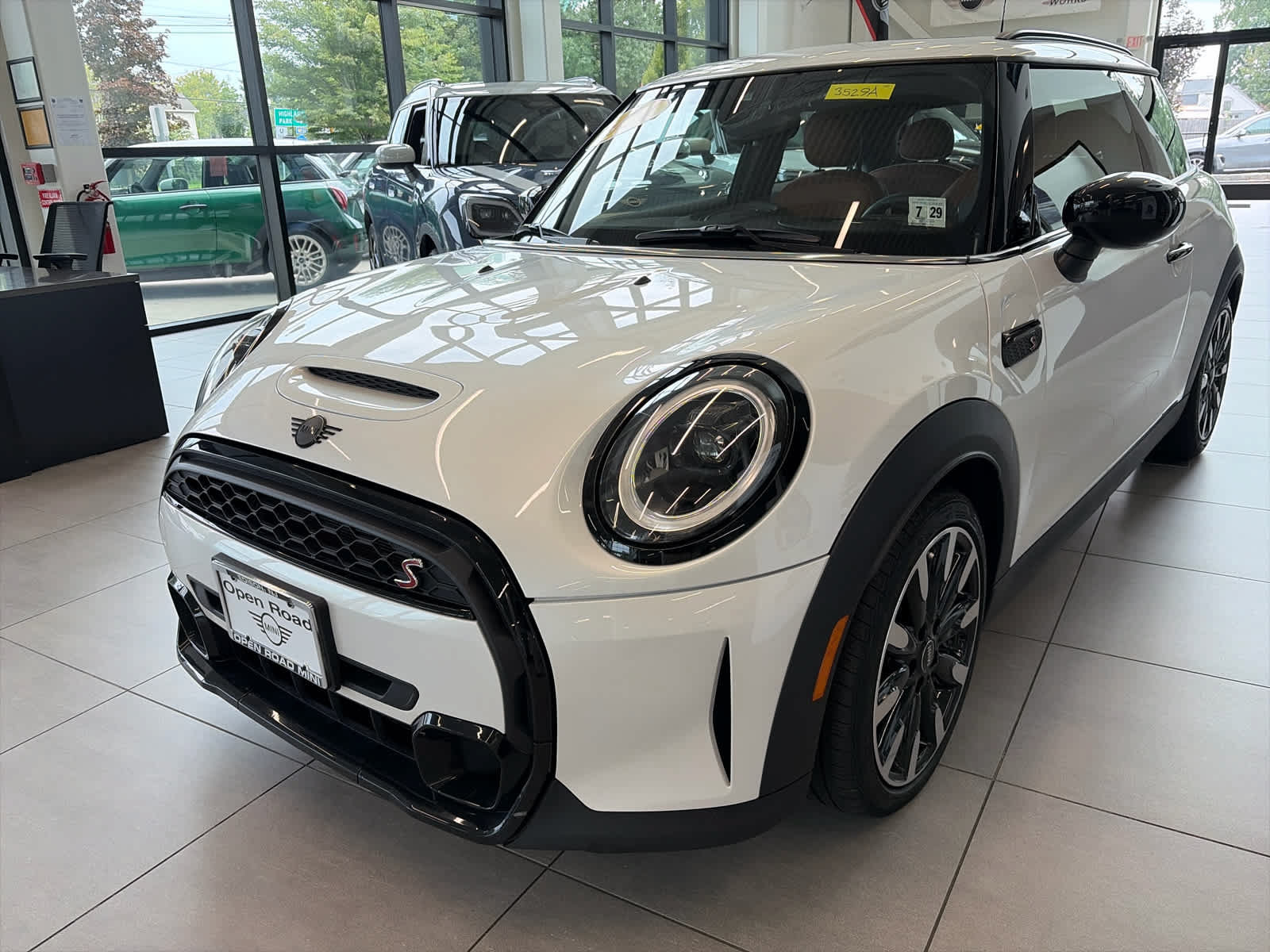 Used 2024 MINI Cooper S FWD image 13