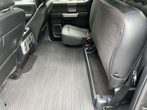 Used 2020 Ford F150 Lariat image 15