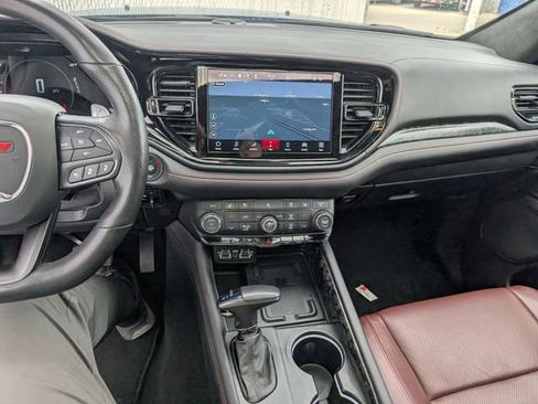 Used 2024 Dodge Durango R/T AWD/4WD image 15