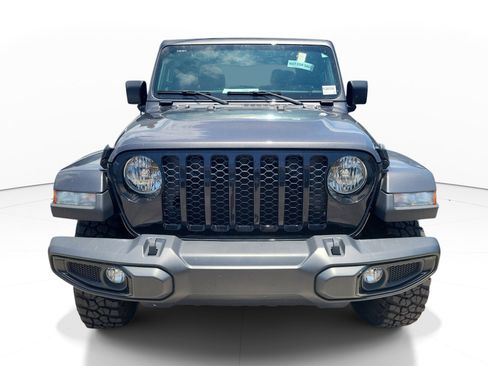 Used 2023 Jeep Gladiator Sport AWD/4WD image 2