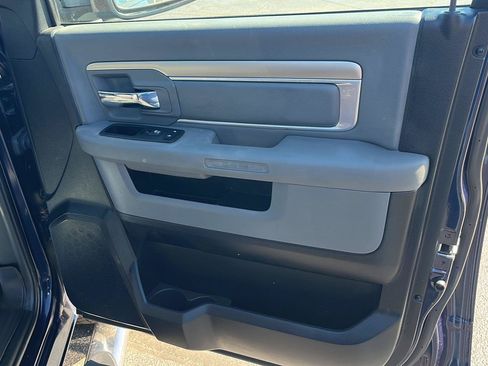 Used 2014 RAM 1500 Big Horn RWD image 30