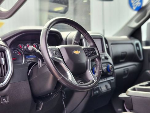 Used 2022 Chevrolet Silverado 2500 LT w/ Convenience Package AWD/4WD image 17