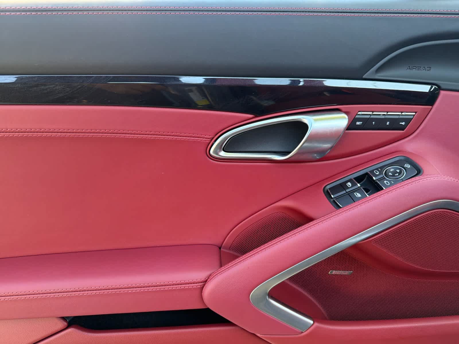 Certified 2025 Porsche 718 Boxster S RWD image 13
