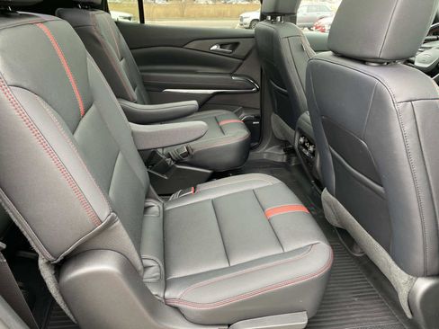 Used 2026 Chevrolet Traverse RS w/ LPO, Floor Liner Package image 28