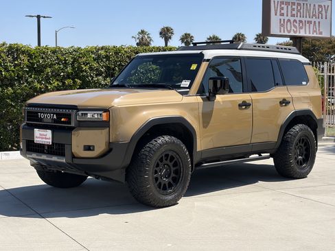 Used 2025 Toyota Land Cruiser w/ Premium Package AWD/4WD image 6