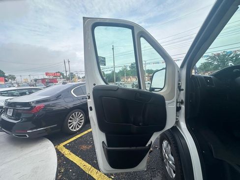 Used 2014 RAM ProMaster 3500 w/ Premium Appearance Group FWD image 13