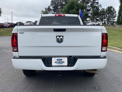 Used 2018 RAM 1500 Express RWD image 4