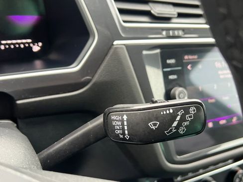 Used 2024 Volkswagen Tiguan Wolfsburg Edition AWD/4WD image 29