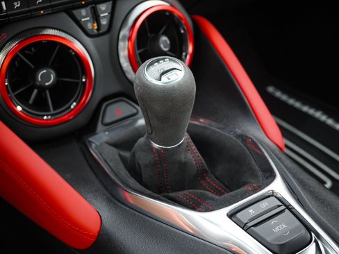 Used 2023 Chevrolet Camaro ZL1 RWD image 27