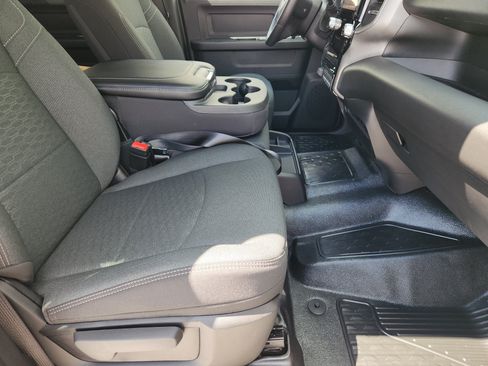 New 2026 RAM 3500 Tradesman AWD/4WD image 11