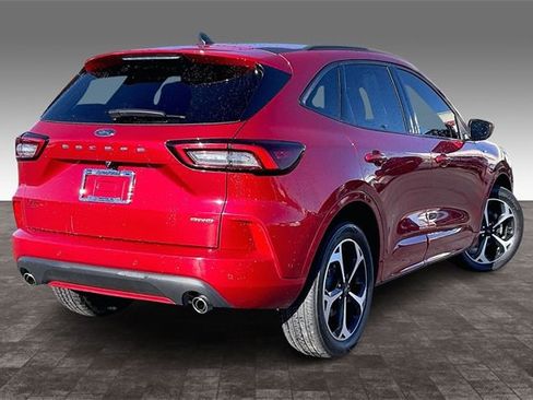 Used 2023 Ford Escape ST-Line Elite w/ Premium Technology Package image 2