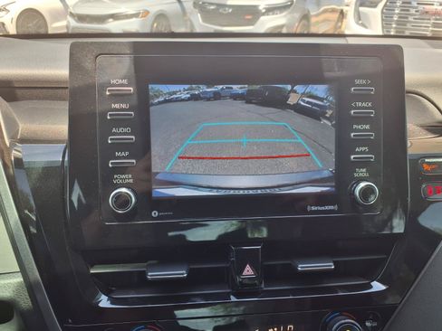 Used 2024 Toyota Camry SE FWD image 21