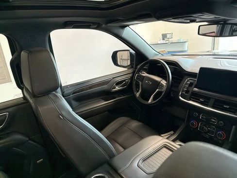 Used 2023 Chevrolet Suburban Z71 AWD/4WD image 32