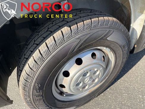 Used 2020 RAM ProMaster 2500 image 22