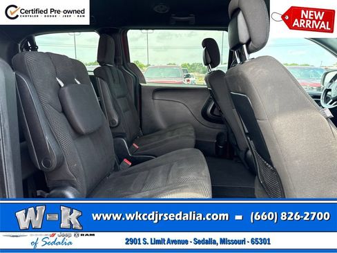 Used 2020 Dodge Grand Caravan SE FWD image 26