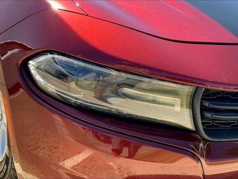 Used 2020 Dodge Charger SXT w/ Leather Interior Group RWD image 35