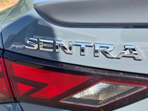 Used 2024 Nissan Sentra SR FWD image 37