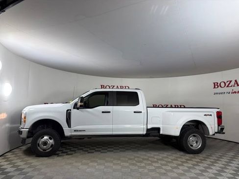 Used 2023 Ford F350 XL w/ 360-Degree Camera Package AWD/4WD image 5