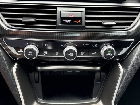 Used 2021 Honda Accord Sport image 22