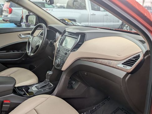 Used 2018 Hyundai Santa Fe Sport image 22