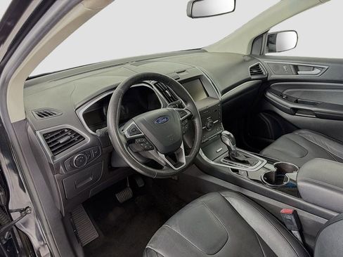 Used 2015 Ford Edge Titanium w/ Equipment Group 301A AWD/4WD image 9
